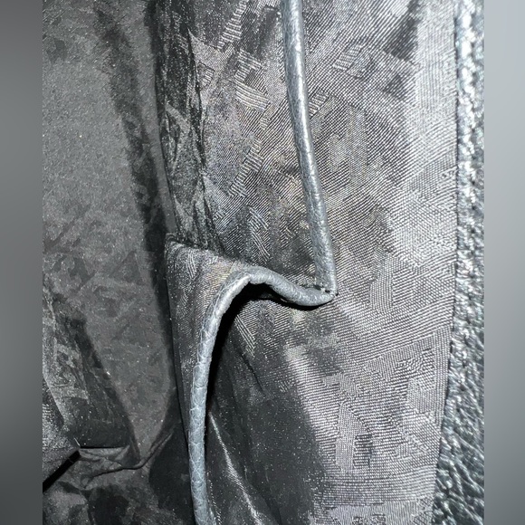 Escada large leather shopping bag with gold studs - Picture 10 of 11